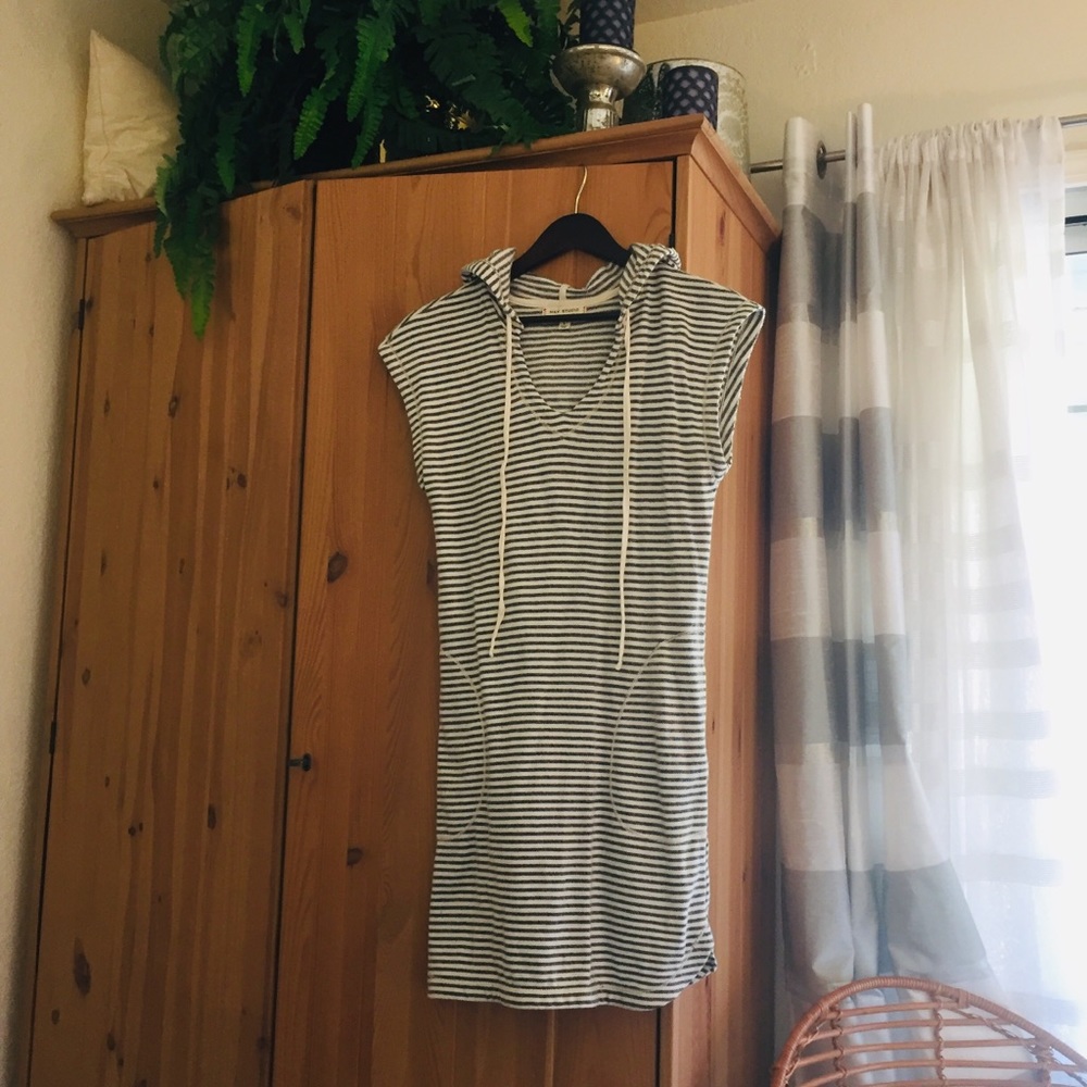 Max Studio Weekend sweater dress